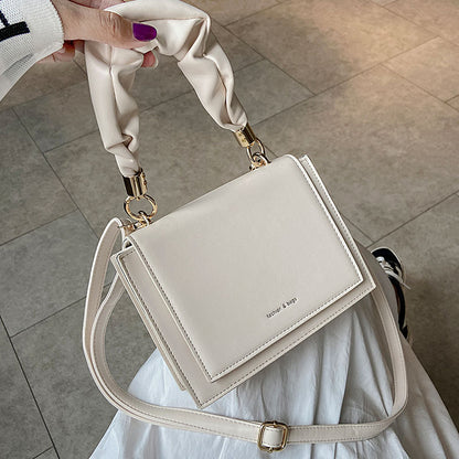 Tiana ~ Flattering Cream Handbag