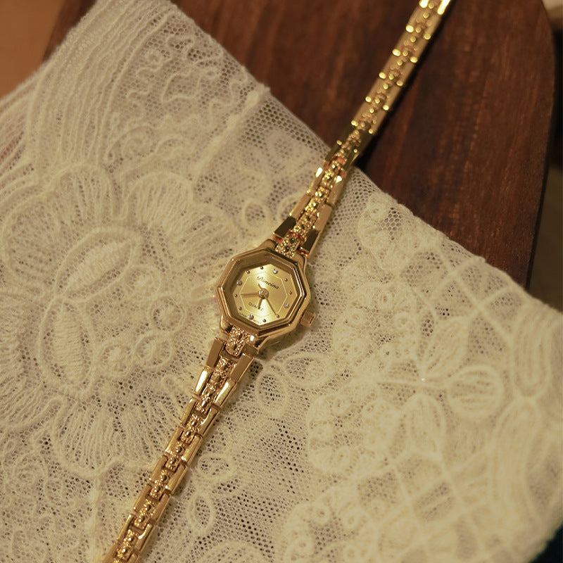 ladies clock - aesthetics gold watch